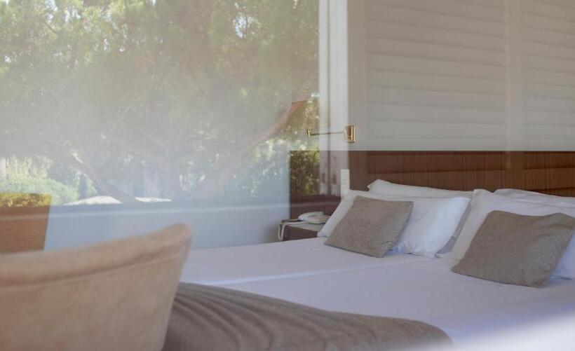 هتل Balneario Prats