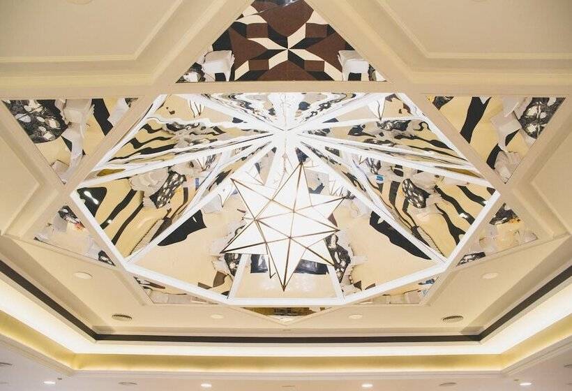 هتل Checkin Camino De Granada