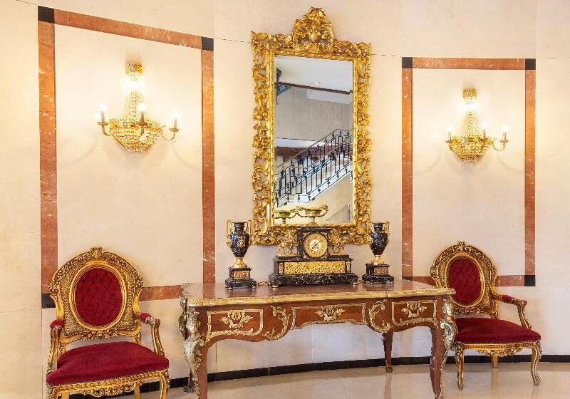 فندق Exe Dona Carlota