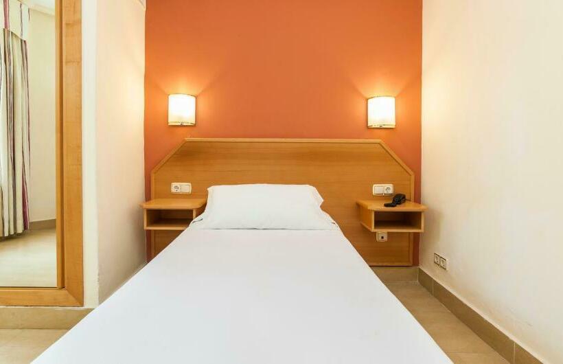 Hotel Globales Reina Cristina