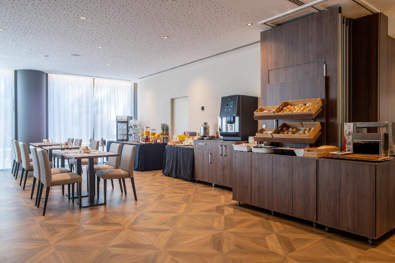 هتل Granada Center