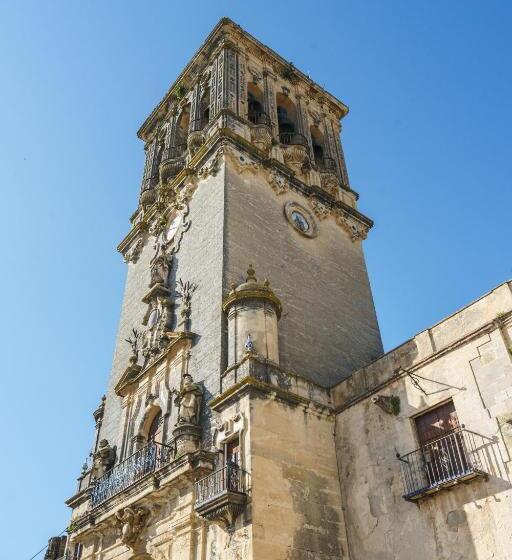 هتل Marques De Torresoto By Vivere Stays