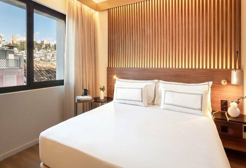 هتل Meliá Granada