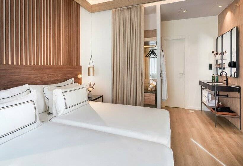 هتل Meliá Granada