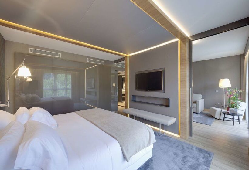 هتل NH Collection San Sebastian Aranzazu