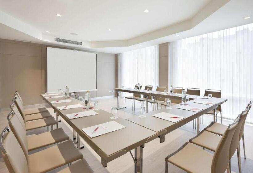 هتل NH Collection San Sebastian Aranzazu