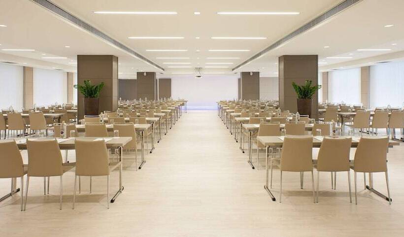 هتل NH Collection San Sebastian Aranzazu