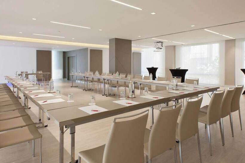 هتل NH Collection San Sebastian Aranzazu