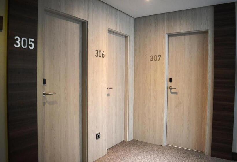 ホテル Porcel Sabica