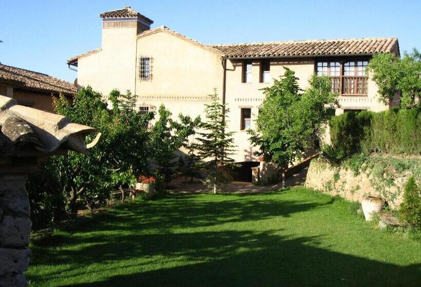 فندق Villa De Alquézar