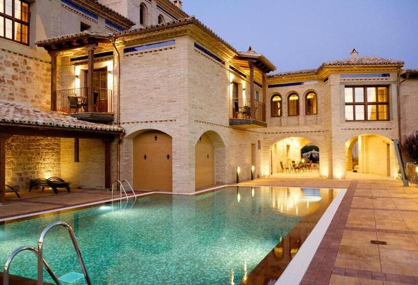 فندق Villa De Alquézar