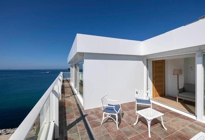 هتل Apartamentos Rotilio