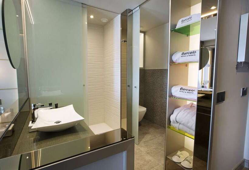 هتل Barcelo Ourense