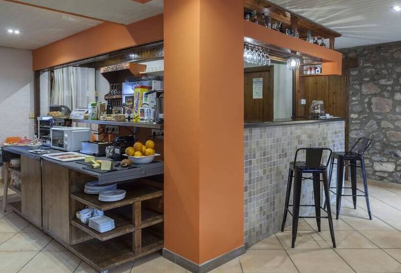 בית מלון כפרי Cal Rei De Talló