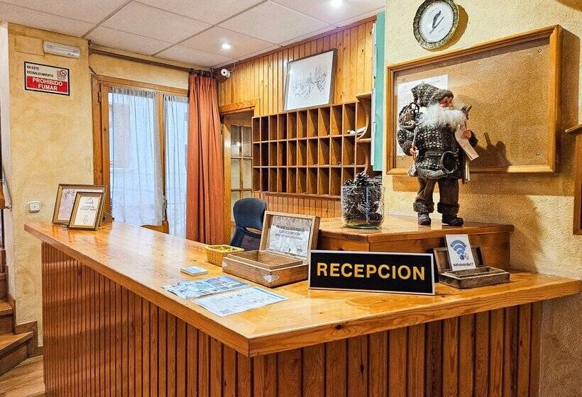 هتل Casa Morlans 3000