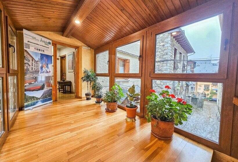 هتل Casa Morlans 3000