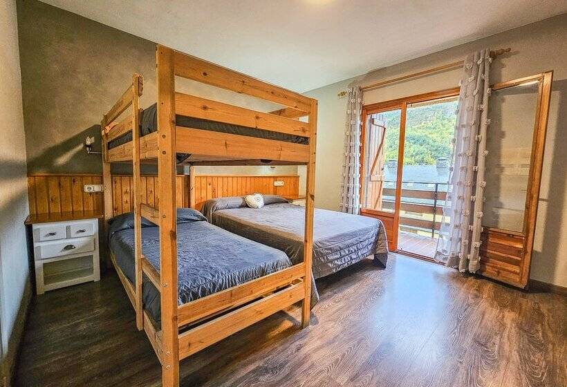 هتل Casa Morlans 3000
