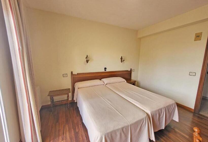 هتل Galaico Sanxenxo