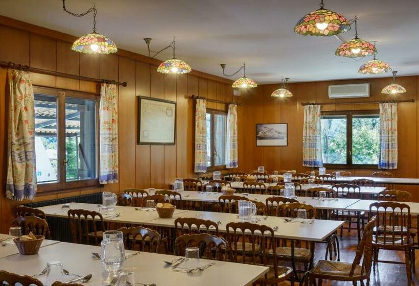 فندق Albergue Villanúa