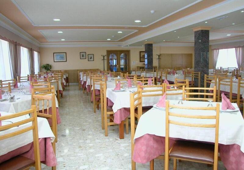 هتل Nuevo Lanzada