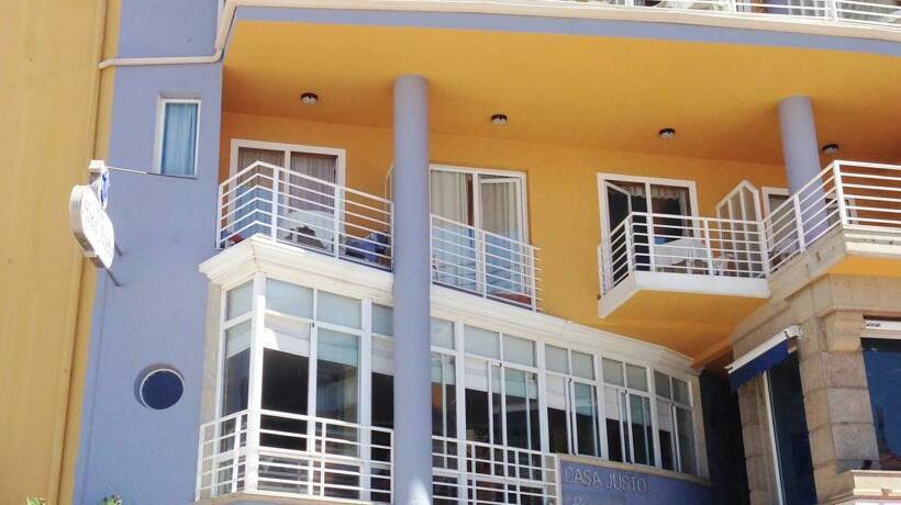 هتل Duerming Justo