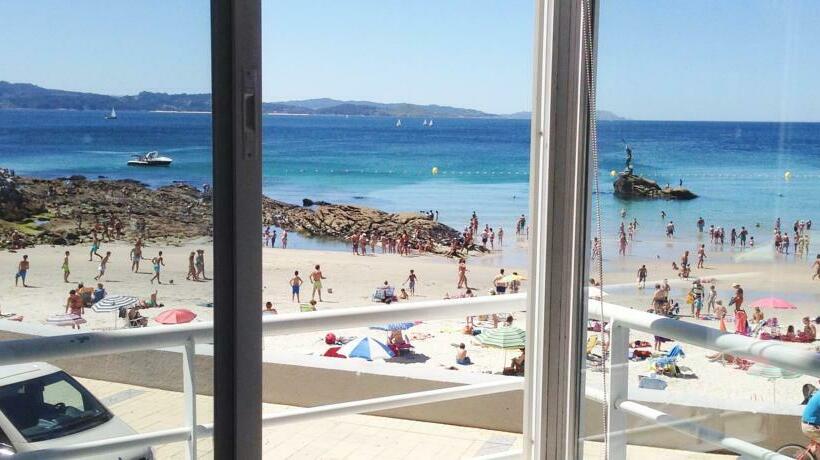 هتل Duerming Justo