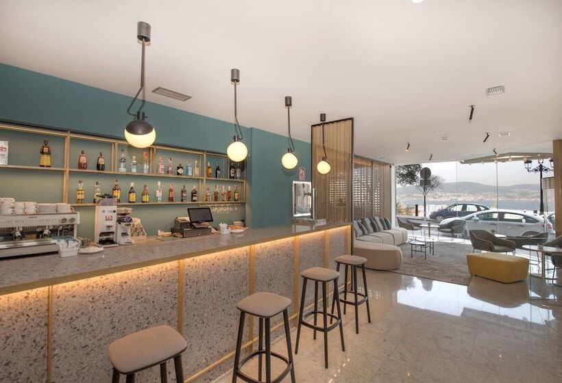 هتل Occidental Vigo