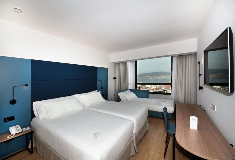 هتل Occidental Vigo