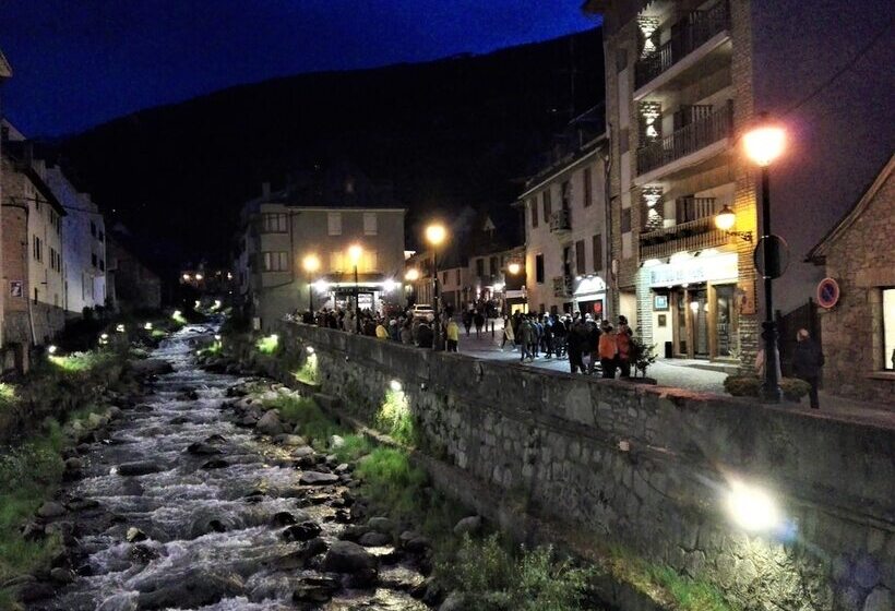 호텔 Riu Nere Mountain