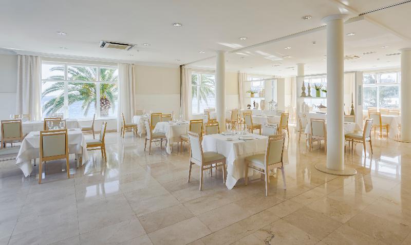 هتل Eurostars Louxo Talaso