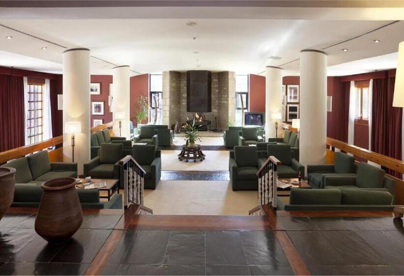 Parador De Arties