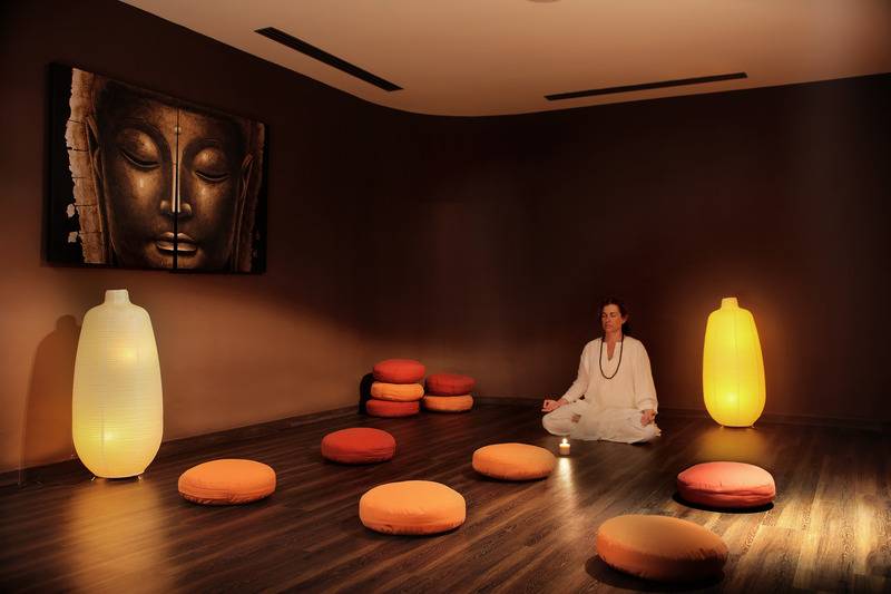 Отель Augusta Club & Spa - Adults Only