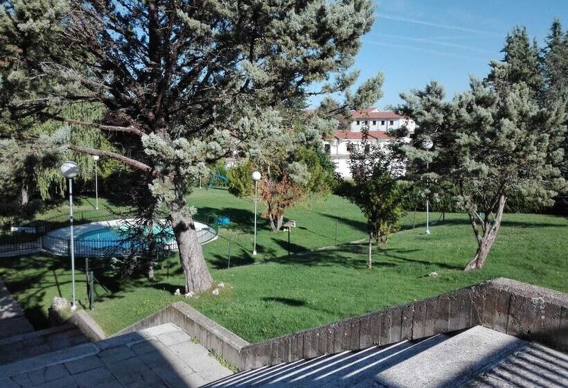 فندق Balneario De Ledesma