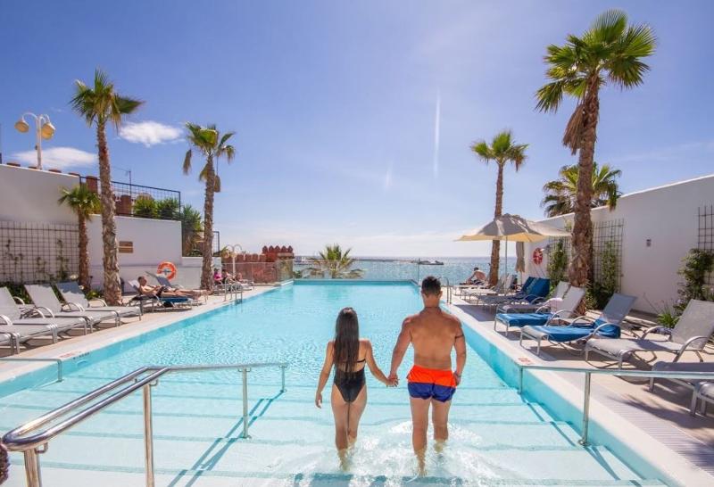 هتل Benalmadena Beach