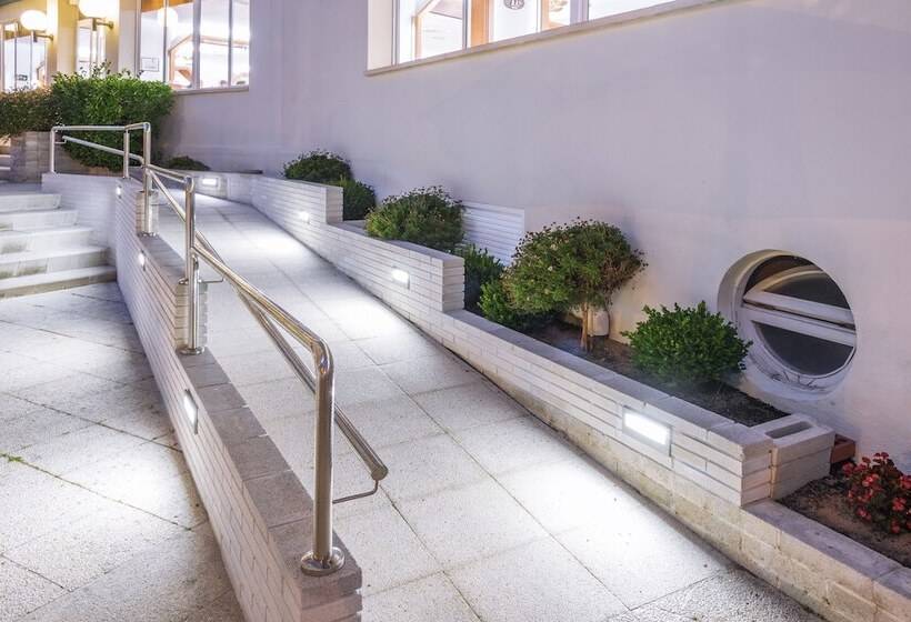 هتل Ght Aquarium & Spa