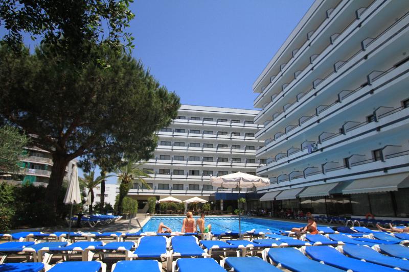 هتل Gran Garbi & Aquasplash