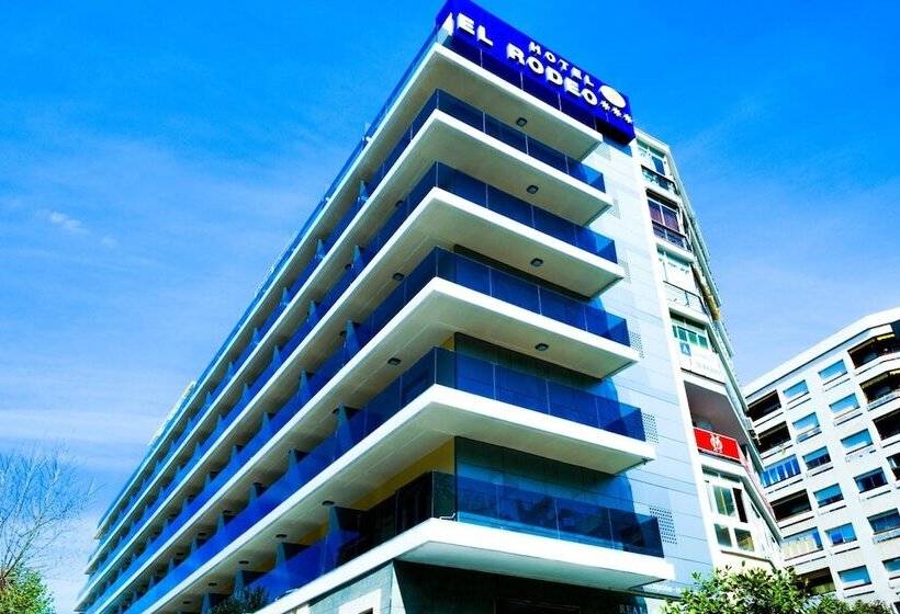 בית מלון כפרי Monarque El Rodeo