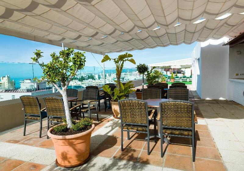 בית מלון כפרי Monarque El Rodeo