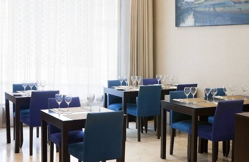 هتل NH Bilbao Deusto