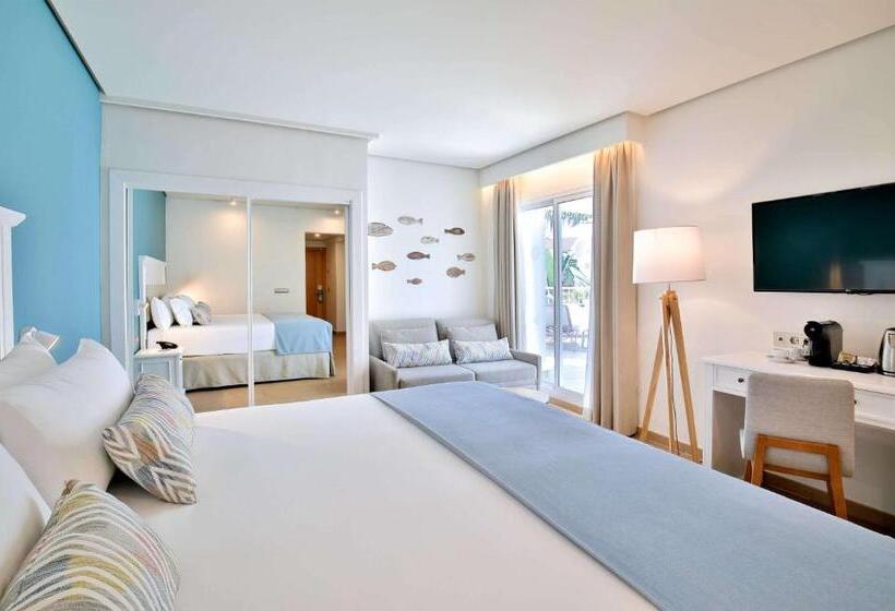 בית מלון כפרי Occidental Torremolinos Playa