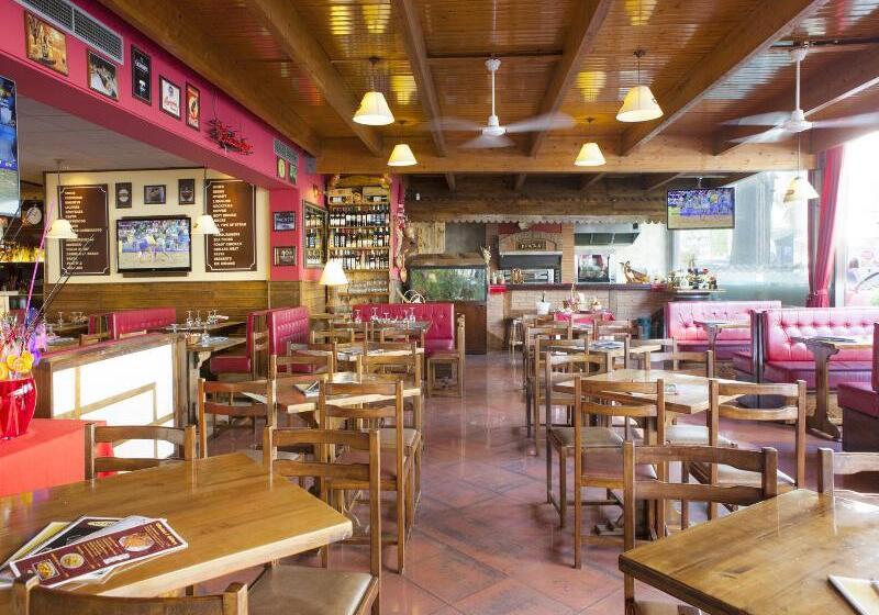 בית מלון כפרי Salou Beach Rentalmar