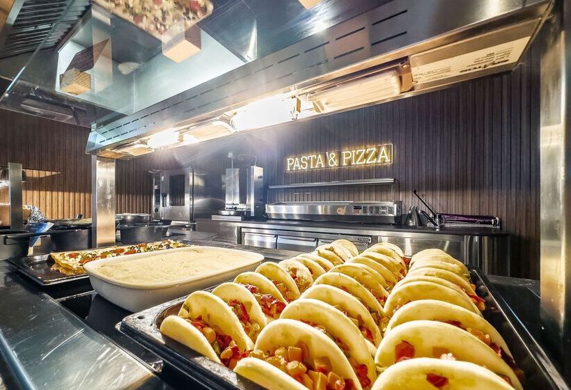 هتل Thb San Fermin