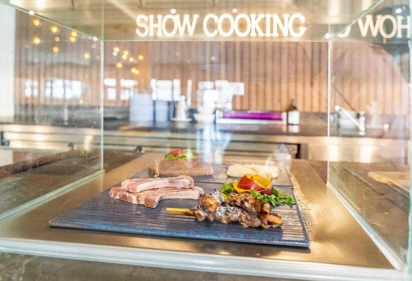 هتل Thb San Fermin