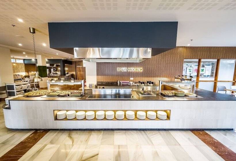 هتل Thb San Fermin