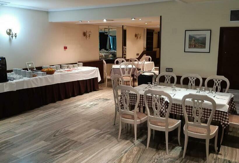 هتل Urban Salamanca