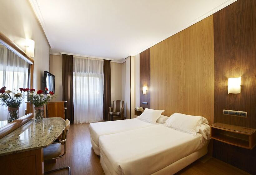 Hotel Zenit Dos Infantas