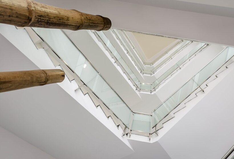 Exe Cunit Suites & Spa