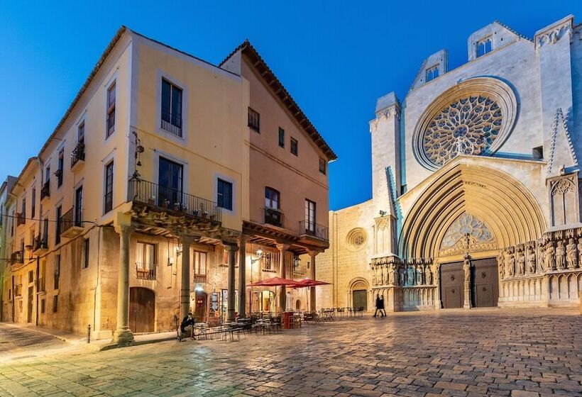 Hostal Forum Tarragona