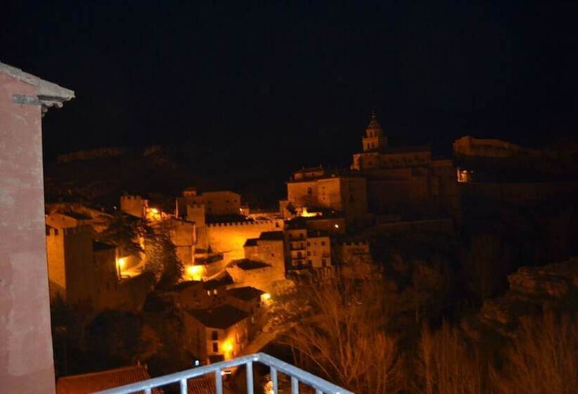 مسافرخانه Los Palacios