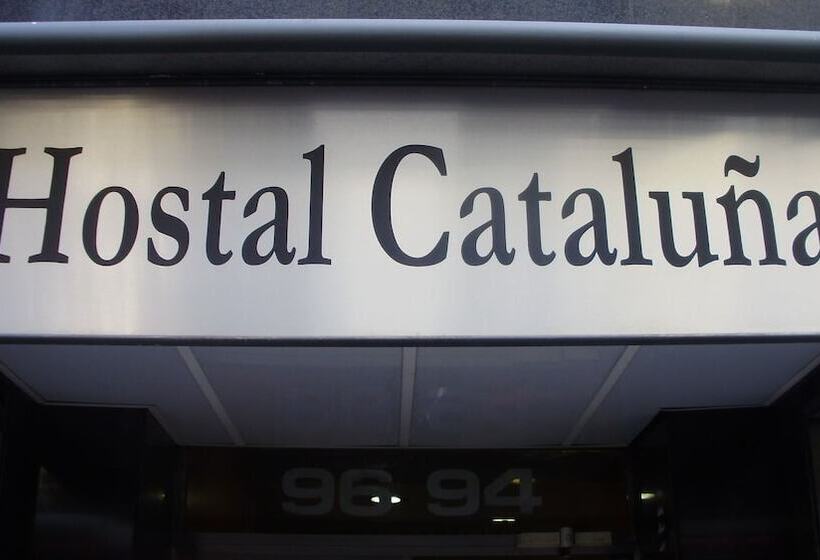 هتل Hostal Cataluña